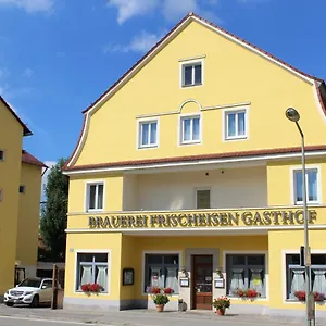 Guest house Brauerei Und Frischeisen, Kelheim