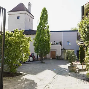 Hotel Boutique-apartments Am Ledererturm, Kelheim